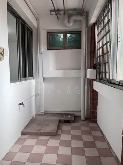 497D TAMPINES STREET 45 photo 6