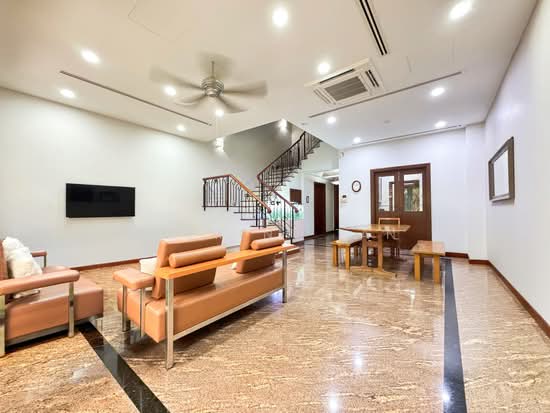 Changi Heights image 1 of 10
