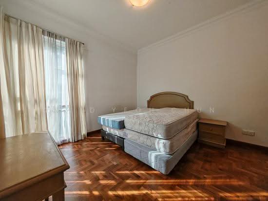 ROYAL PALM MANSIONS photo 3