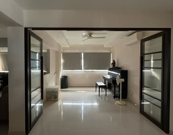 699 HOUGANG STREET 52 image 1 of 8