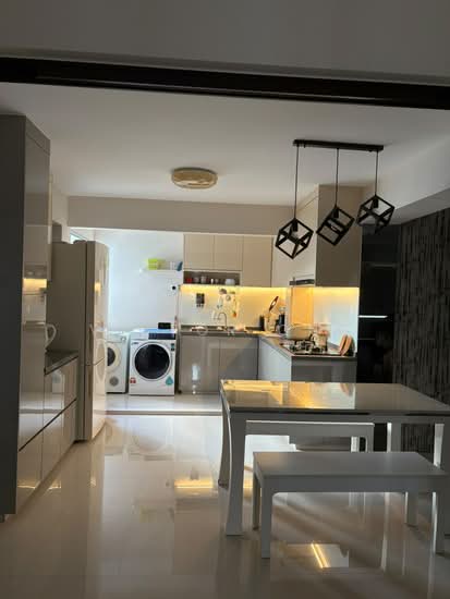 699 HOUGANG STREET 52 photo 3