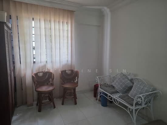 110 ANG MO KIO AVENUE 4 photo 3
