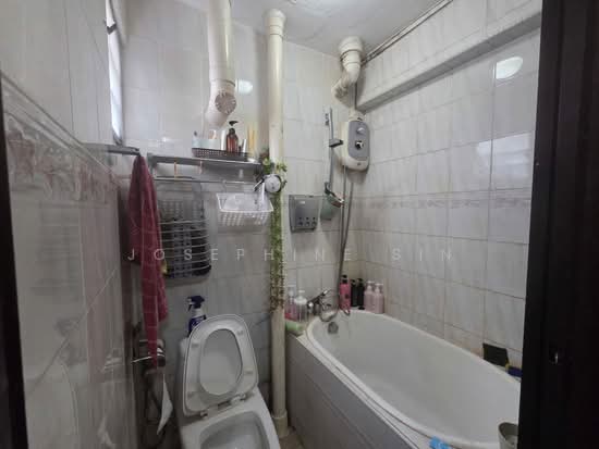 110 ANG MO KIO AVENUE 4 photo 6
