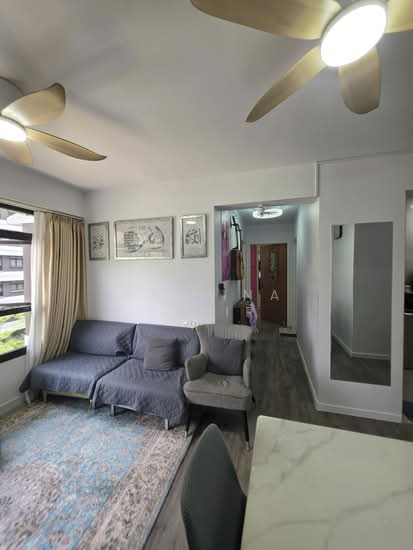 132A CANBERRA CRESCENT photo 5