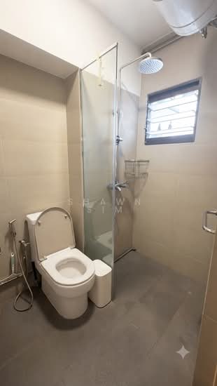 204A COMPASSVALE DRIVE photo 5