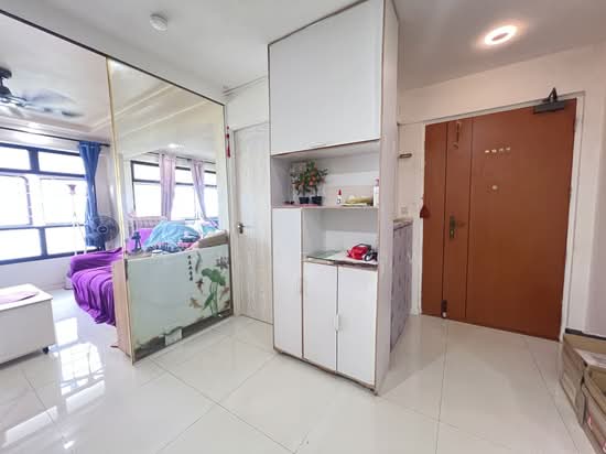 933A Hougang Avenue 9 photo 2