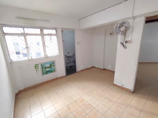 112 SERANGOON NORTH AVENUE 1 photo 2