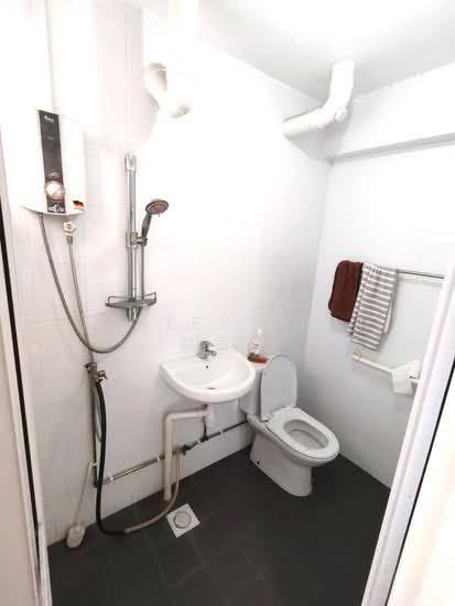 112 SERANGOON NORTH AVENUE 1 photo 6