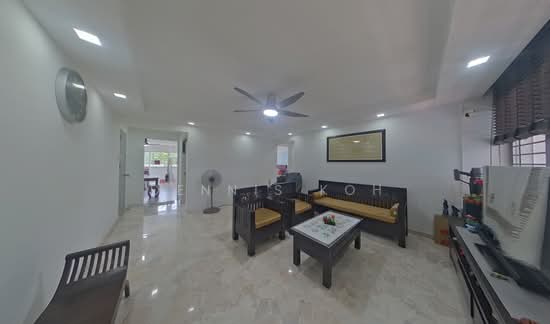 547 ANG MO KIO AVENUE 10 image 1 of 10