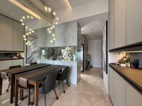 Highline Residences photo 3