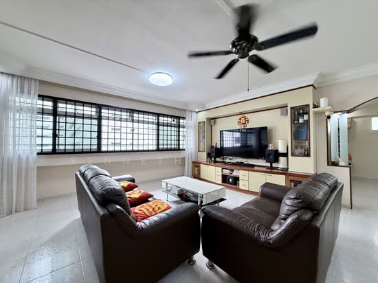 827 JURONG WEST STREET 81 image 1 of 9