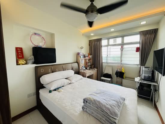 636B SENJA ROAD image 1 of 9