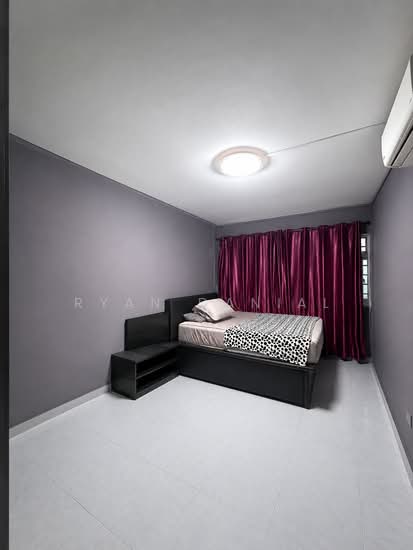 345 TAMPINES STREET 33 photo 5