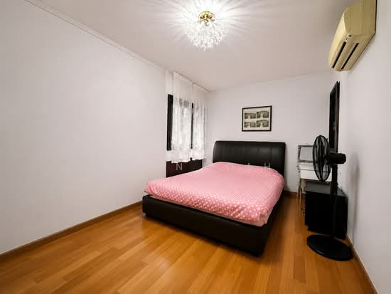 960 HOUGANG AVENUE 9 photo 4