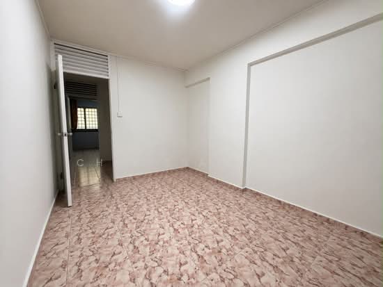 619 ANG MO KIO AVENUE 4 photo 2