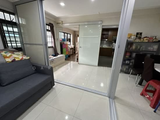 288B JURONG EAST STREET 21 photo 2