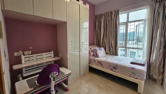 SUMMERHILL photo 5