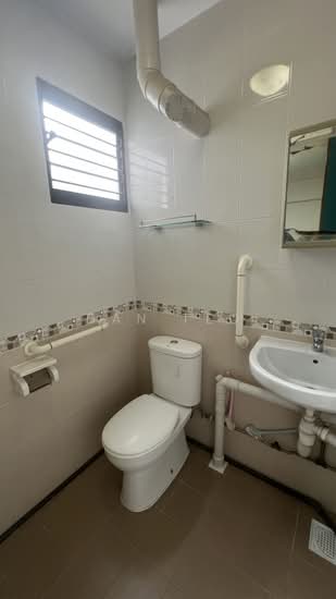 332 CLEMENTI AVENUE 2 photo 3