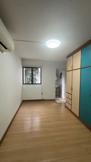 332 CLEMENTI AVENUE 2 photo 4