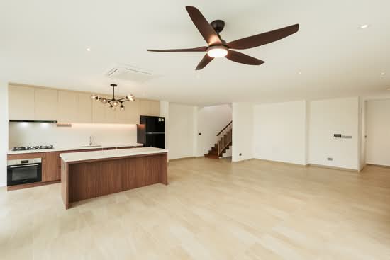Katong/Meyer/Amber Modern Detached for Multi Generation Living photo 4