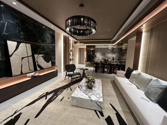 PARKTOWN RESIDENCE image 1 of 10