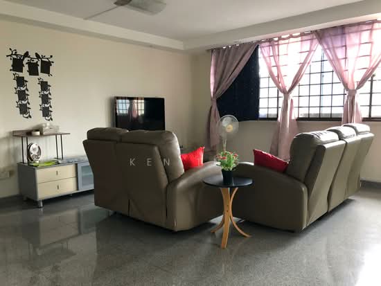 235 Serangoon Avenue 3 image 1 of 6