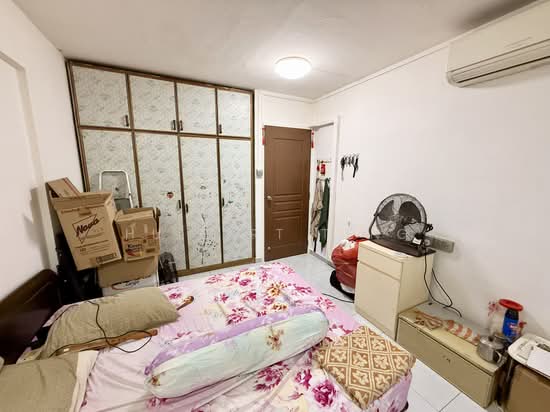 335 SERANGOON AVENUE 3 photo 5