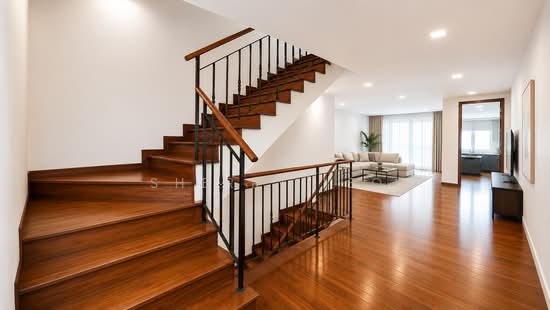 Pemimpin Corner Terrace landed home image 1 of 7