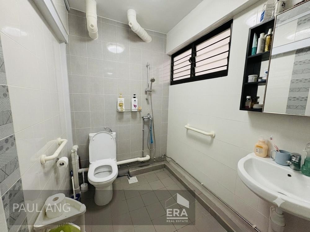 109 MCNAIR ROAD photo 2