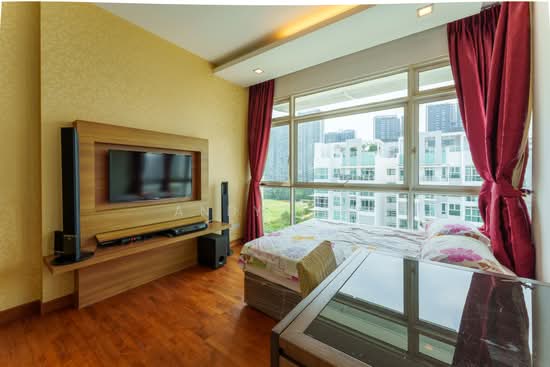 MONTEREY PARK CONDOMINIUM photo 3
