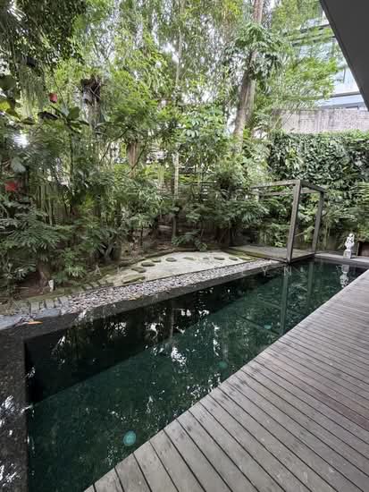 Cul-de-Sac Resort-Style 2.5-Storey Semi-Detached with Private Swimming Pool & Lush Greenery photo 4