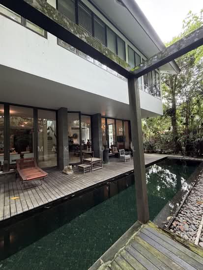 Cul-de-Sac Resort-Style 2.5-Storey Semi-Detached with Private Swimming Pool & Lush Greenery photo 6