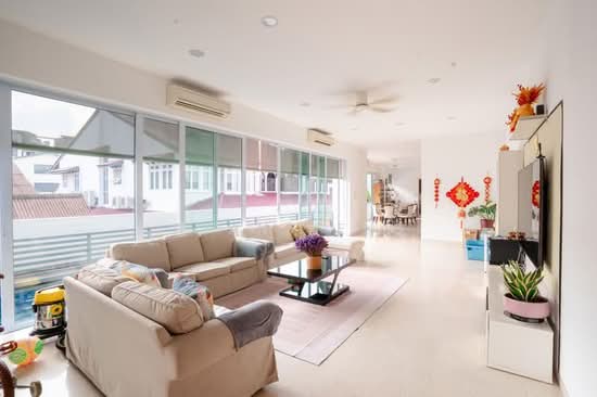 Just Listed! Modern 3-Sty Semi-D with Pool & Private Lift | Walk to Kovan MRT image 1 of 9