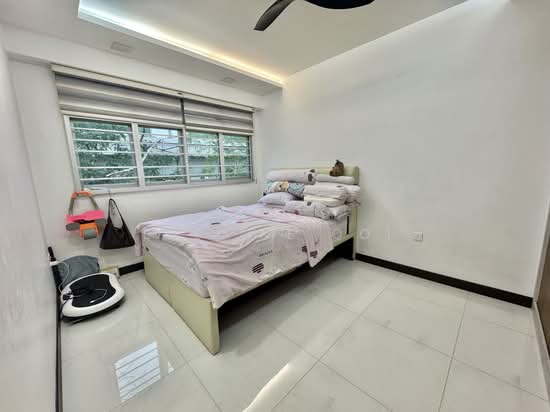 561B JURONG WEST STREET 42 photo 2