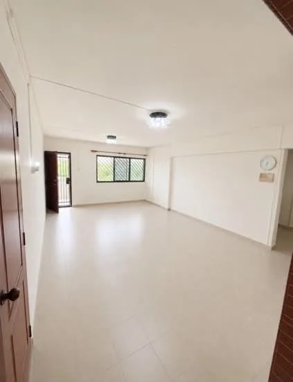 166 Tampines Street 12 image 1 of 4