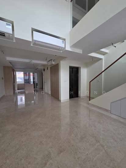 Opera Estate, Swan Lake, Norma Terrace, Jalan Bangsawan photo 2