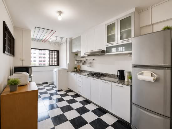 311 JURONG EAST STREET 32 photo 4