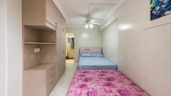 892A WOODLANDS DRIVE 50 photo 6