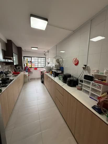 393 YISHUN AVENUE 6 photo 5