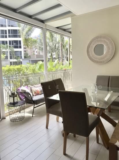 PALM ISLES photo 2