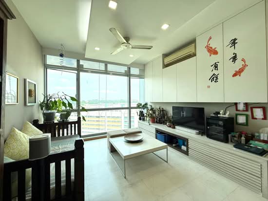 HILLVIEW REGENCY photo 3