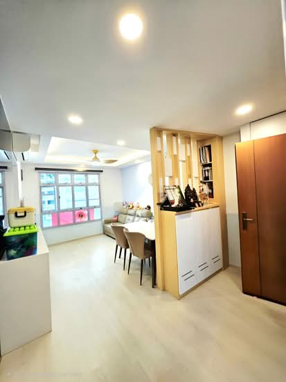 95C HENDERSON ROAD photo 2
