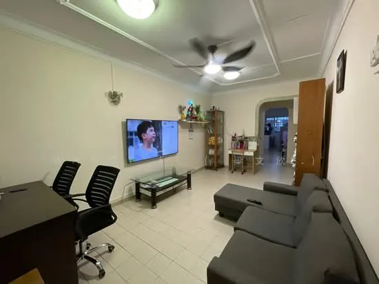 263 Bukit Batok East Avenue 4 image 1 of 4
