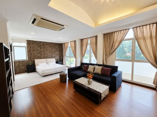 Charming Bungalow @ Braddell Heights Estate photo 4