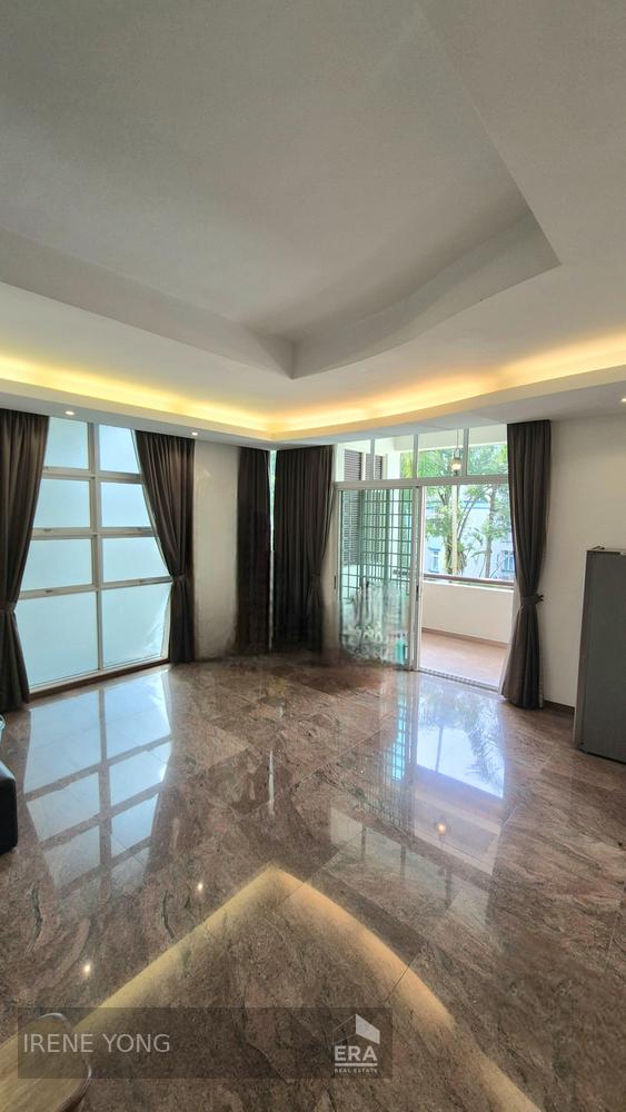 LANDRIDGE CONDOMINIUM photo 2