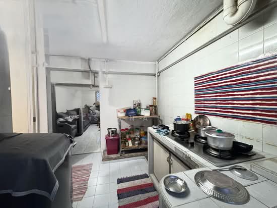 93 PAYA LEBAR WAY photo 3