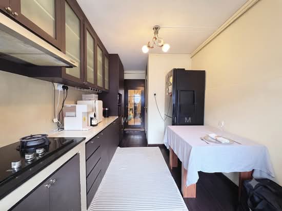 328 SERANGOON AVENUE 3 photo 2