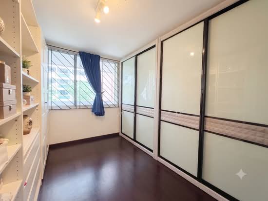328 SERANGOON AVENUE 3 photo 6