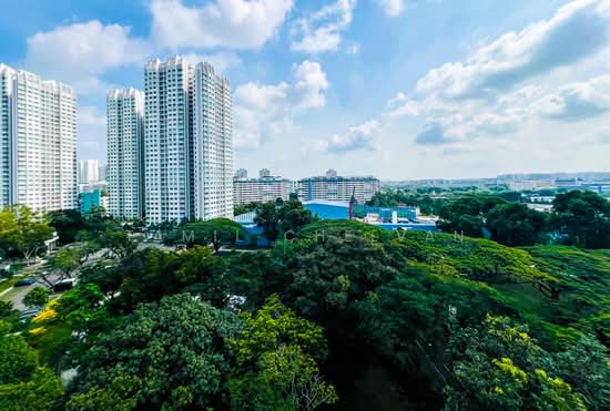 459 ANG MO KIO AVENUE 10 image 1 of 6