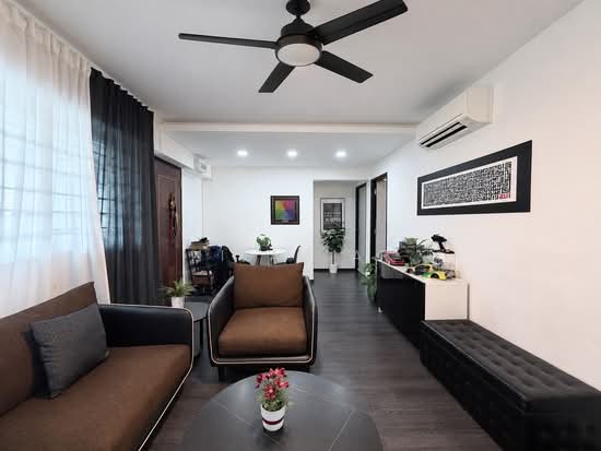 276 YISHUN STREET 22 photo 2